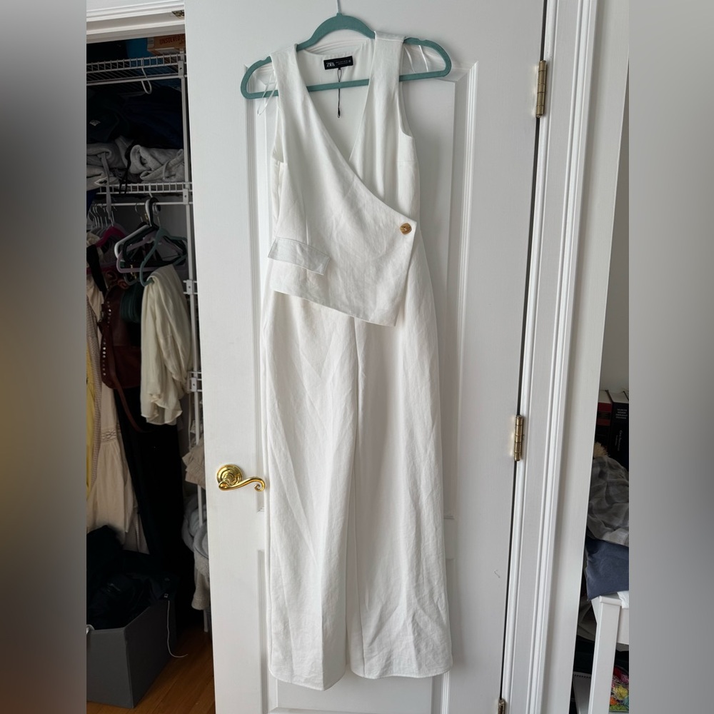 Zara white pantsuit / jumpsuit, S